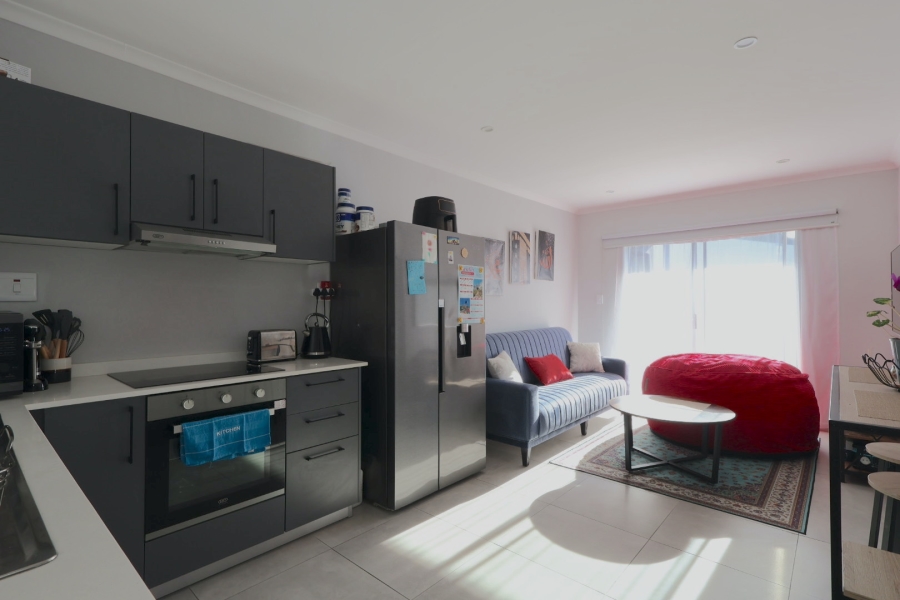 2 Bedroom Property for Sale in Parklands Western Cape